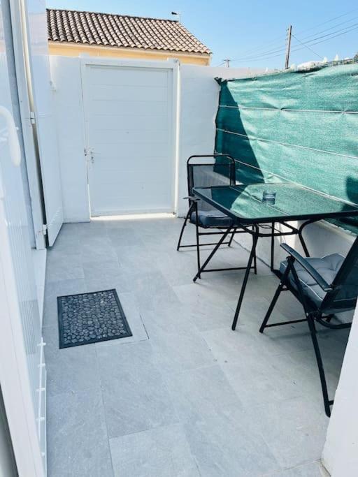 Joli Petit Studio Cosy Marignane Exteriér fotografie